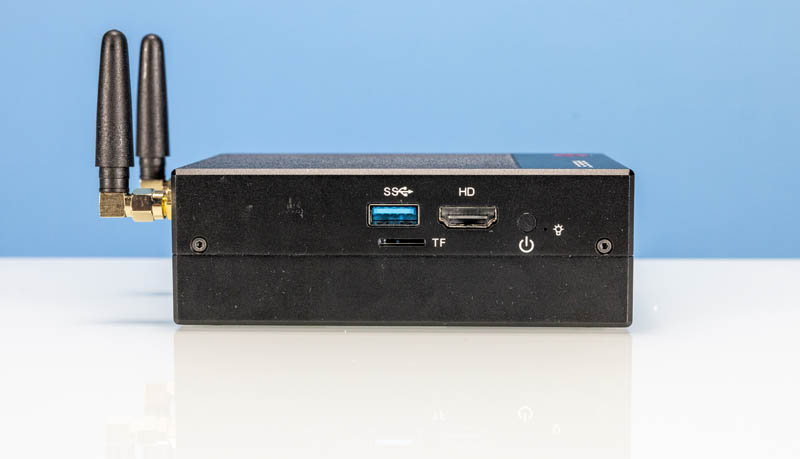 GoWin R86s 12V In USB 3x 2.5GbE 2x 10GbE Side