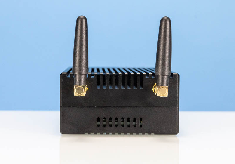Antena GoWin R86s WiFi 6 y ventilación pequeña para SFP