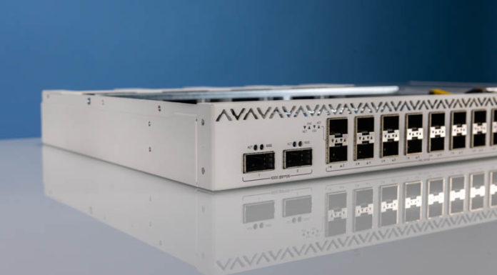MikroTik CRS518-16XS-2XQ-RM Review Cheaper 25GbE and 100GbE Switching MikroTik CRS518 16XS 2XQ QSFP28 Ports 1