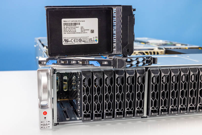 Supermicro ARS 210M NR Front NVMe Storage