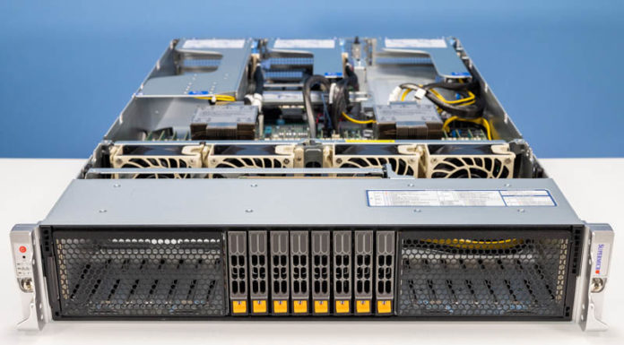 Supermicro SYS-221H-TNR 2U 4th Gen Intel Xeon Scalable Server Review Supermicro SYS 221H TNRR 2U Intel SPR Front