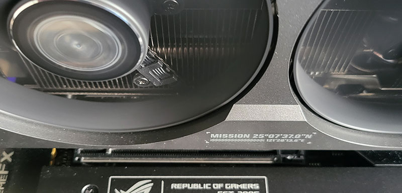 ASUS TUF 4090 OC PCIe Slot Clearance