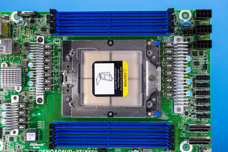 ASRock Rack GENOAD8UD 2T X550 CPU Sockets And Memory