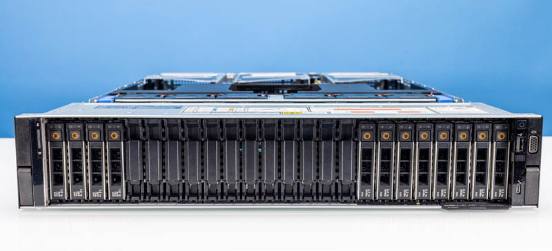 Dell PowerEdge R760 Front Drive Array