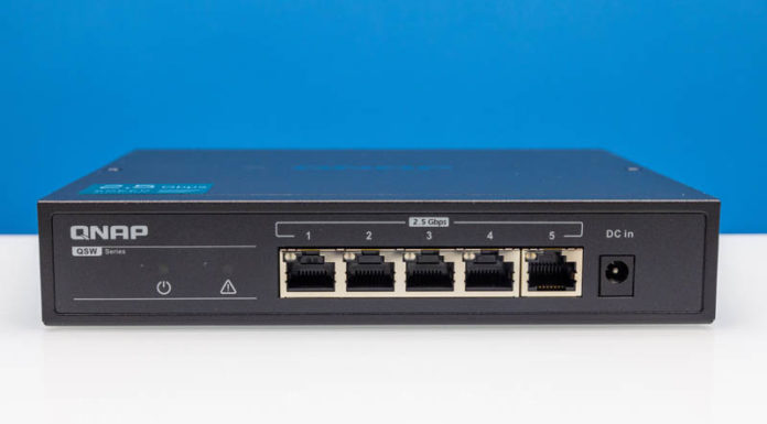 QNAP QSW-1105-5T 5-Port 2.5GbE Switch Review QNAP QSW 1105 5T Front For Guide