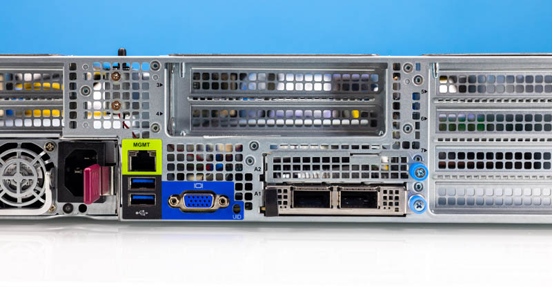 Supermicro SYS 221H TNR Rear IO