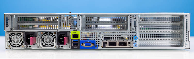 Supermicro SYS 221H TNR Rear