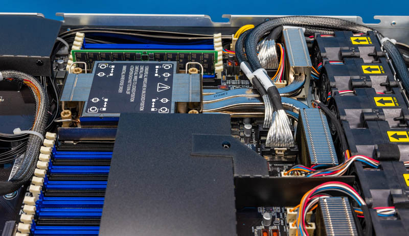 ASUS RS700 E11 RS12U CPU Heatsink And Memory 3