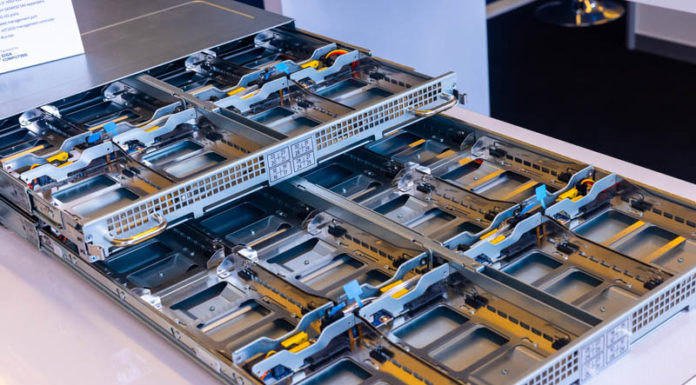 Gigabyte Giga Computing TO24-JD1 Broadcom SAS4 2OU JBOD at OCP Regional Summit 2023 Prague Gigabyte Giga Computing TO24 JD1 Broadcom SAS4 2OU JBOD At OCP Regional Summit 2023 Prague 4