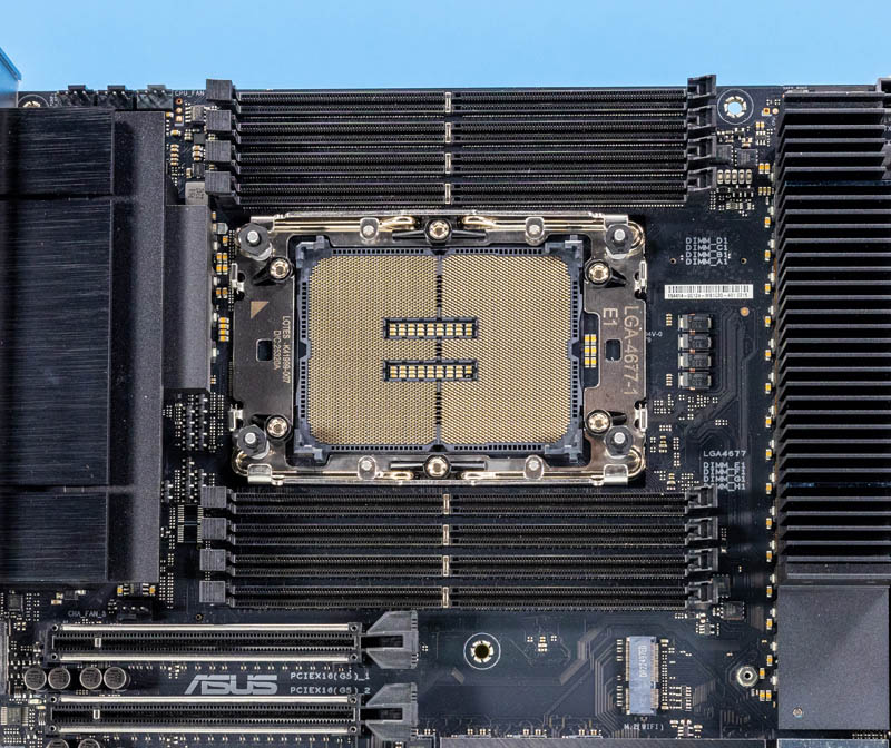 ASUS Pro WS W790E SAGE SE CPU Socket And Memory