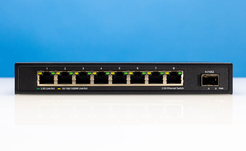 Horaco 8-port 2.5GbE and 1-port 10GbE Sub $100 Switch Review