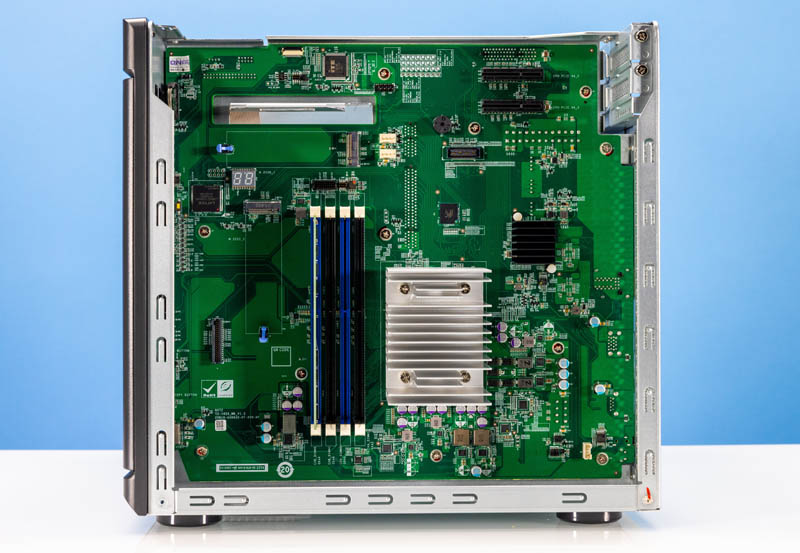 QNAP TS 1655 CPU And Memory Side Without Fans