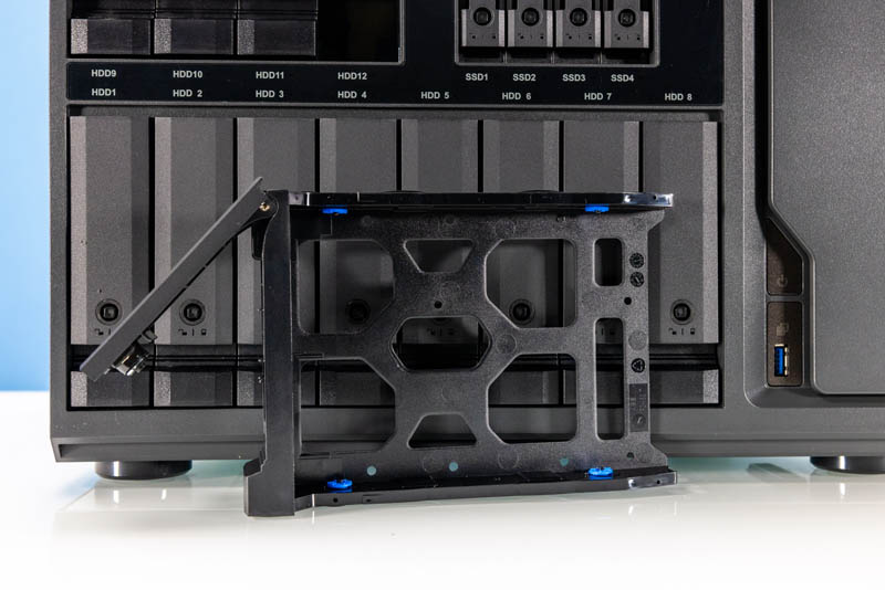 QNAP TS 1655 HDD Tray