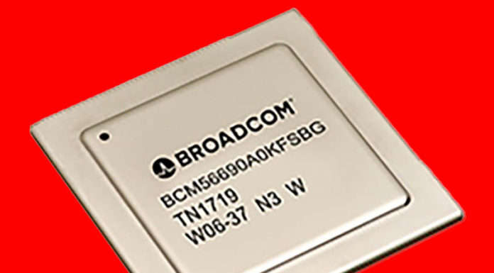 Broadcom Trident 4-X7 for 400GbE Networking Launched Broadcom BCM56690 Chip Cover