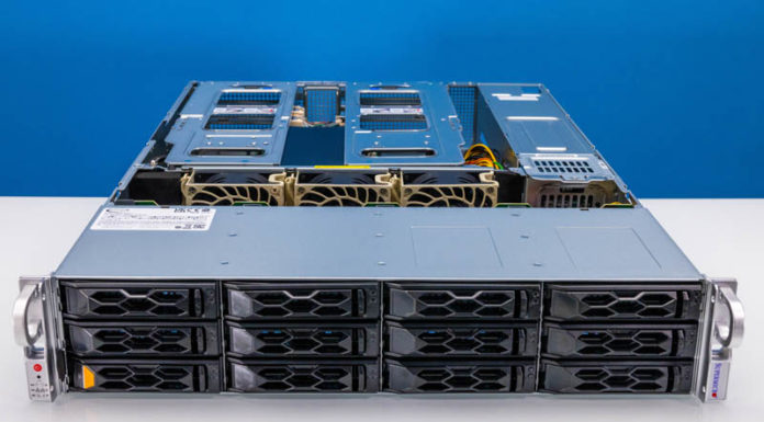 Supermicro CloudDC Review Single-Socket AMD EPYC AS-2015CS-TNR Supermicro CloudDC AS 2015CS TNR Front
