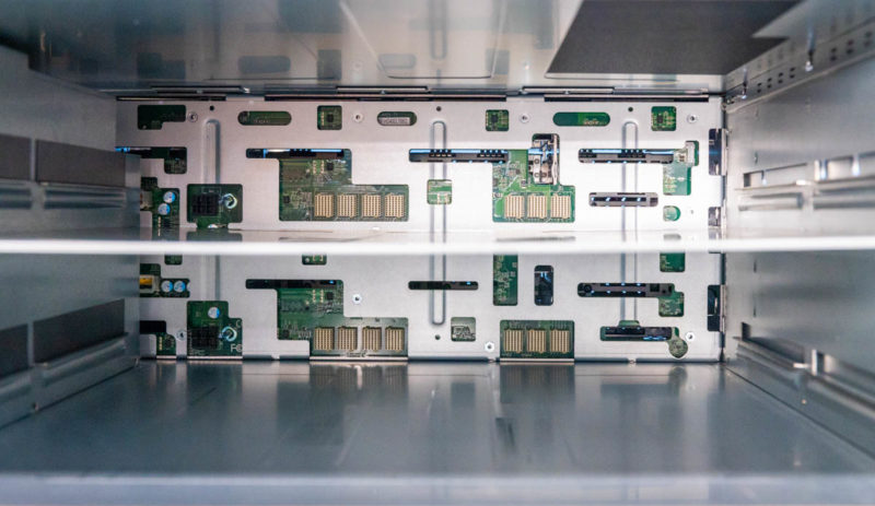 AIC HA401 TU 4U HA Server Internal Node Connections