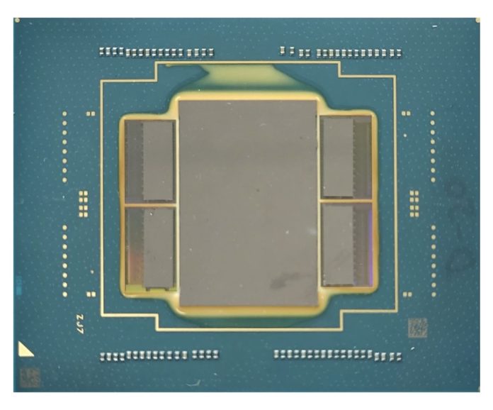 Intel 8 Core 528 Thread Chip With Optical Networking For DARPA