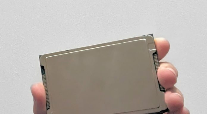 Intel Granite Rapids Xeon Held at Hot Chips 2023 Intel Granite Rapids Top Hot Chips 2023