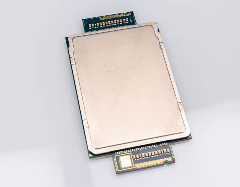 Intel Xeon Max No DIMMs 3