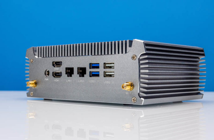 Fanless AMD Ryzen 7 5800U Desktop Review - ServeTheHome
