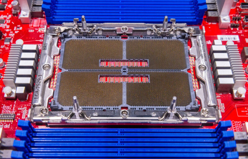 Intel LGA 7529 1 Socket Pins At OCP Summit 2023 1