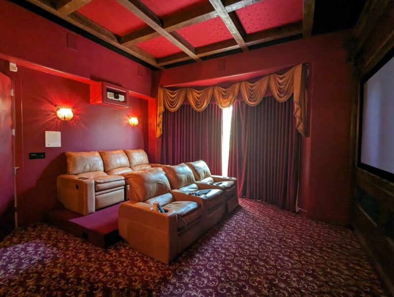 Arizona Theater Room Ready For Remodel