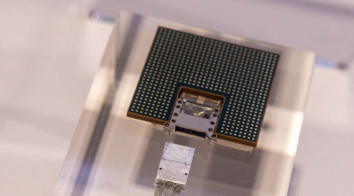 Ayar Labs TeraPHY is Terrifyingly Quick with Fiber Directly Plugging into Chips Ayar Labs TeraPHY Co Packaged With Intel Pluggable At SC23 2