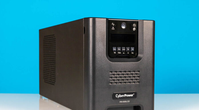 CyberPower PR1500LCD 1500W UPS Mini-Review CyberPower PR1500LCD Front Angle