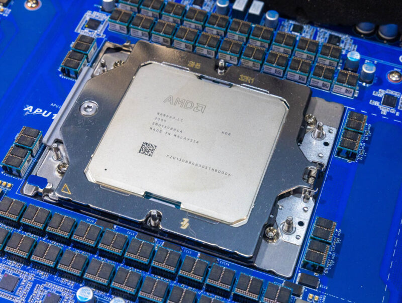 Gigabyte G383 R80 AMD MI300A in SH5 LGA6096 Socket 4