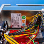 Broadcom Tri Mode 8x 2.5in Box 300W PSUs