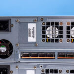 Broadcom Tri Mode 8x 2.5in Box Power And Fans