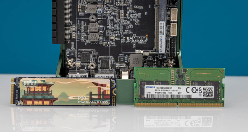 CWWK CW MBX AS12N 35 CWWK NVMe SSD And SODIMM