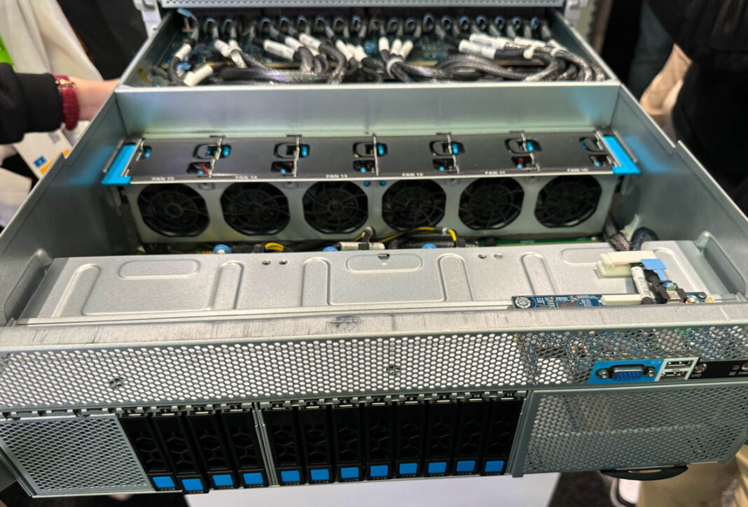 Unique Inventec P8000IG6 8x NVIDIA B100 System Shown at GTC 2024