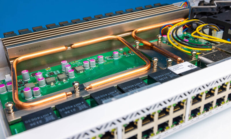 MikroTik CRS 326 4C+20G+2Q+RM Internal Heat Pipes Angle 2