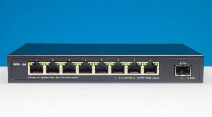 Real HD SW8-1-2G 8-port 2.5GbE 1-port 10G Switch Review Real HD SW8 1 2G Front