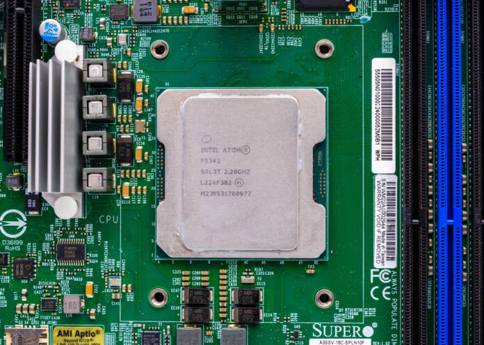 Intel Atom P5342 1