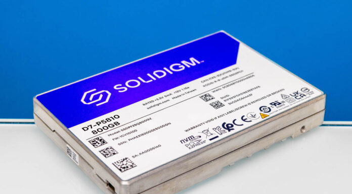 We Bought 1347 Used Data Center SSDs to Look at SSD Endurance Solidigm D7 P5810 800GB 6