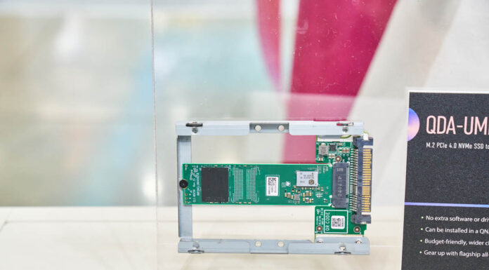 QNAP QDA-UMP4A M.2 to U.2 Adapter Shown at Computex 2024 QDA UMP4A 2