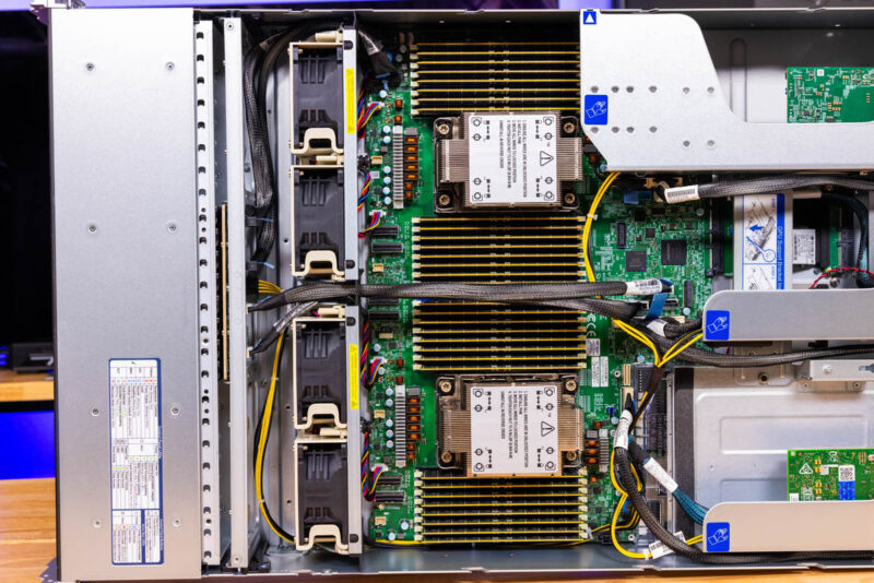 Supermicro SYS 222H TN Xeon 6 Birtch Stream Platform 4