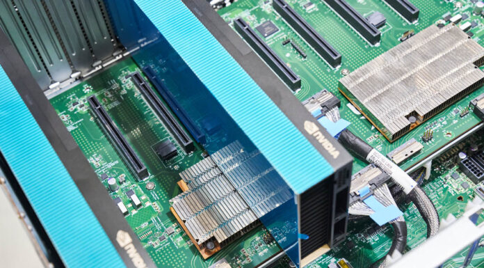 Tyan Thunder HX FT83B-B7149 Intel Xeon 6 PCIe GPU AI Server Tyan Thunder HX FT83B B7149 5