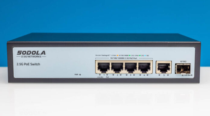 Sodola SL-SWTG015AS-POE Review a 2.5GbE PoE Switch Sodola SL SWTG015AS POE Front