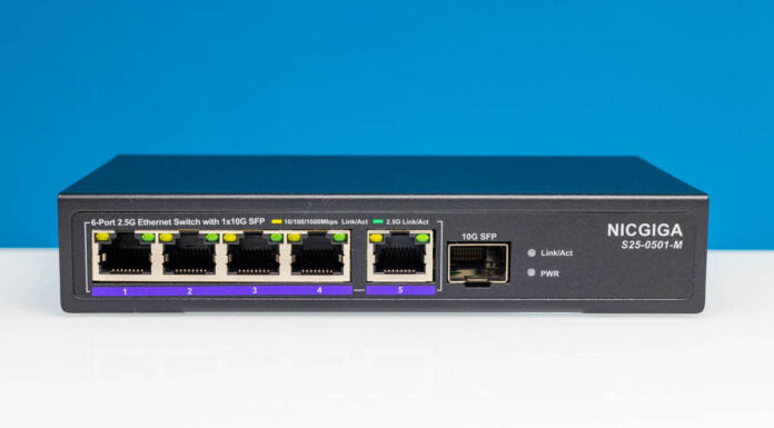 Nicgiga S25-0501-M Managed Switch Review 5-port 2.5GbE and 10G Nicgiga S25 0501 M Front
