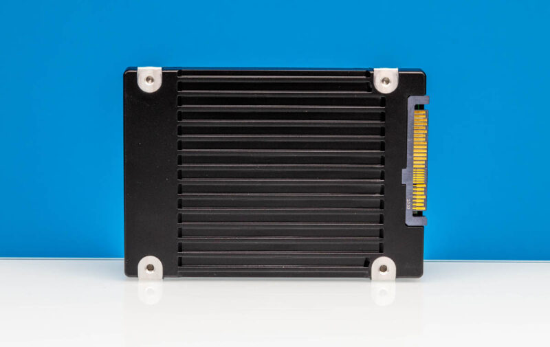 Solidigm D7 PS1010 Bottom