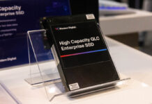 WD Ultrastar DC HC690 32TB HDD and 128TB NVMe SSD Shown WD Ultra High Capacity Enterprise SSD 128TB At FMS 2024 2