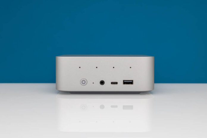 beelink-ser9-amd-ryzen-ai-9-hx-370-mini-pc-review-servethehome