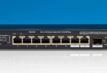 Tenda TEM2010F 8-port 2.5GbE and 2-port SFP Switch Review Tenda TEM2010F Front