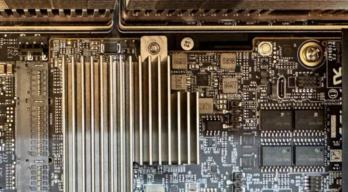 This is the AMD SMC for its Instinct UBB AMD Instinct MI300X And MI325X SMC 1