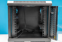 Kenuco SOHO Mini 10in Rack Review Kenuco SOHO Mini 10in Rack Internal Open