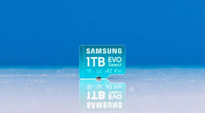 Samsung Evo Select 1TB microSDXC Card Mini-Review Samsung Evo Select 1TB MicroSDXC Front