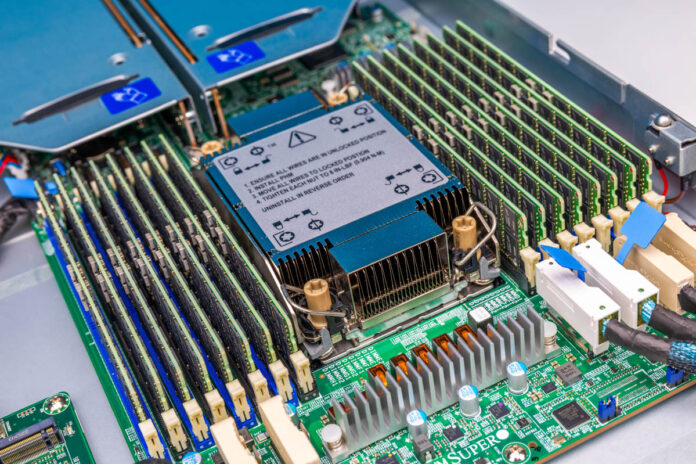 Xeon 6 With 16 DDR5 RDIMMs Xeon 6 With 16 DDR5 RDIMMs
